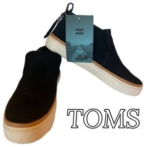 Toms Paxton  black suede water resistant shoe Size 6.5